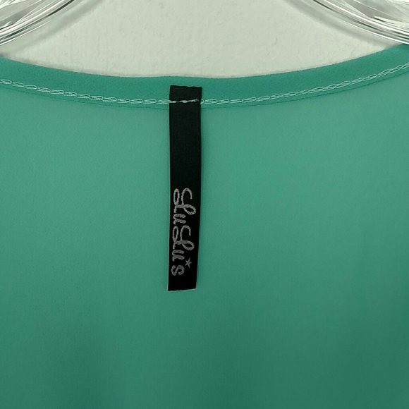 Lulu's light green wrap dress - Picture 3 of 7